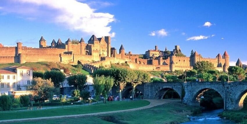 Carcassonne: magánrepülőgép bérlés 