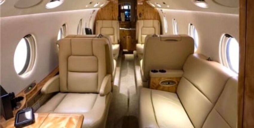 Jet privé GULFSTREAM G150 cabine intérieure
