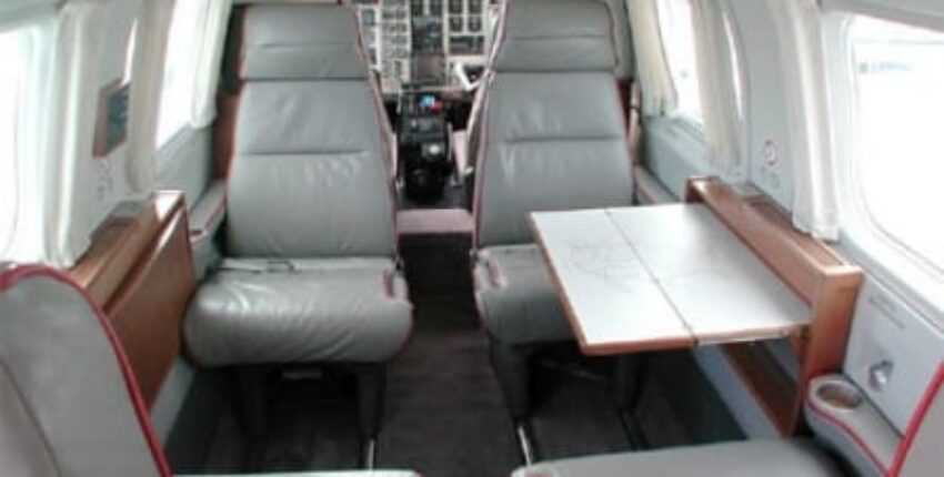 PIPER CHEYENNE 2 extérieur