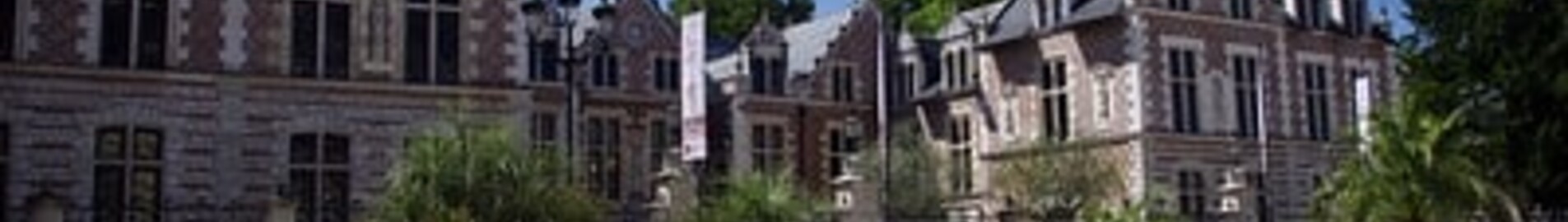 Orléans Saint-Denis-de-l'Hôtel : magánrepülőgép bérlés 