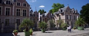 Orléans Saint-Denis-de-l'Hôtel : magánrepülőgép bérlés 
