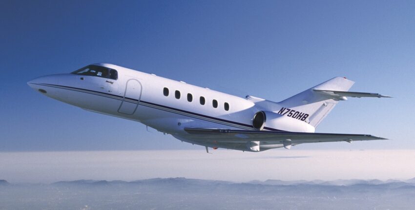 location de jet privé, Hawker 750 N750KB en vol.