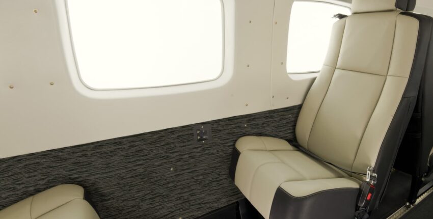 208 Caravan intérieur
