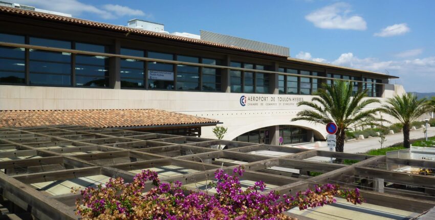 Toulon Hyères : magánrepülőgép bérlés 