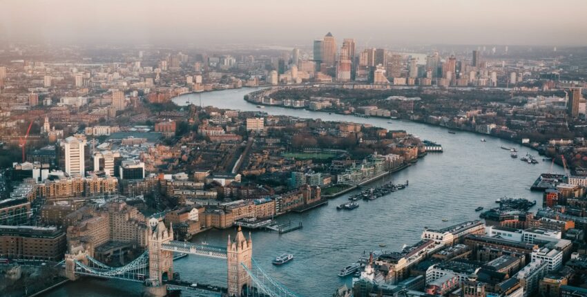 Brüsszel - London: magánrepülőgép bérlés 