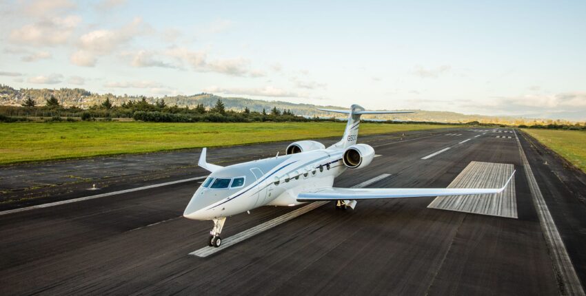 Jet privé Gulfstream G500 piste d'atterrissage