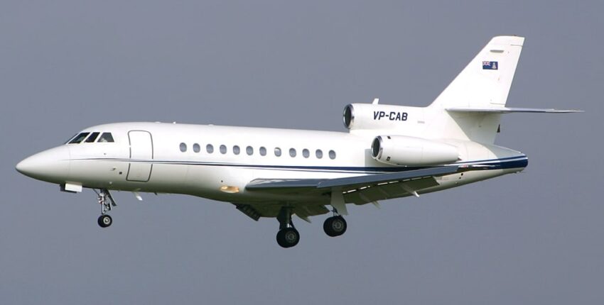 Falcon 900 en vol