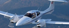 DIAMOND DA 42 TWIN STAR: magánrepülőgép bérlés