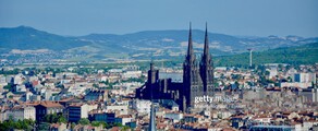 Clermont-Ferrand Auvergne: magánrepülőgép bérlés