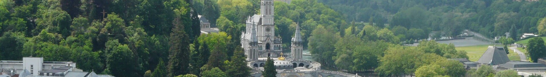 Tarbes Lourdes Pireneusok : magánrepülőgép bérlés 