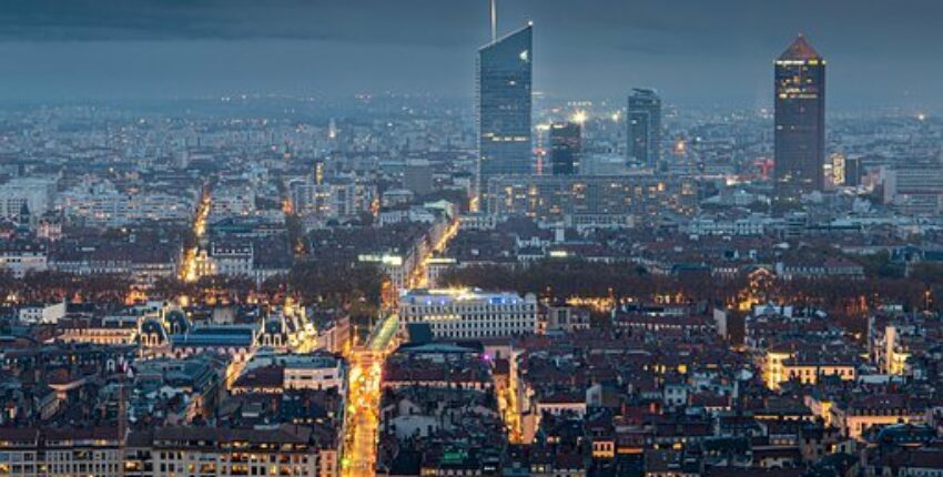 Lyon Bron: magánrepülőgép bérlés 