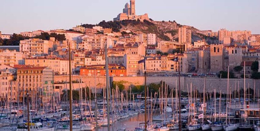 Párizs - Marseille: magánrepülőgép bérlés