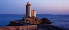 Cherbourg Maupertus: magánrepülőgép bérlés