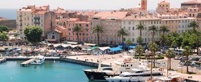 Ajaccio-Napoléon-Bonaparte: magánrepülőgép bérlés 