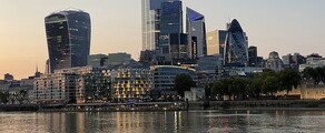 Nápoly - London: magánrepülőgép bérlés