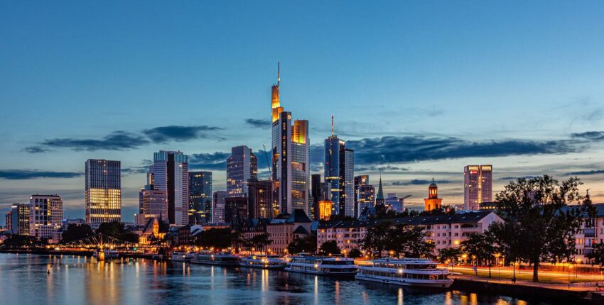 Frankfurt Hahn: magánrepülőgép bérlés 