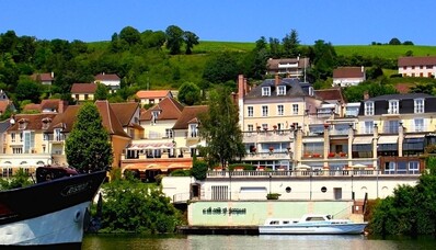 Helikopter bérlése La Côte Saint-Jacques-ban, Joigny-ban