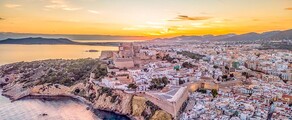 Nápoly - Ibiza: magánrepülőgép bérlés