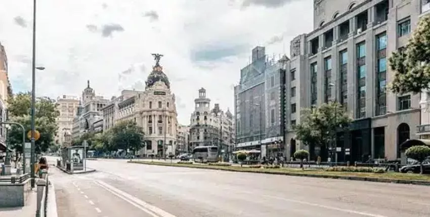 Madrid Barajas : magánrepülőgép bérlés 