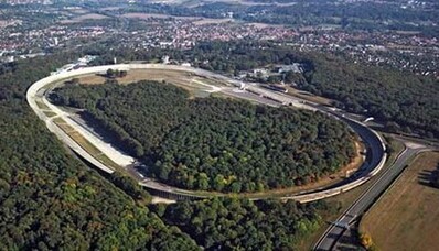 Helikopter és versenyautó első repülések: Montlhéry pálya