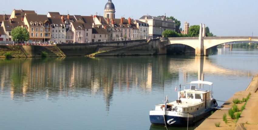 Chalon-Champforgeuil: magánrepülőgép bérlés 