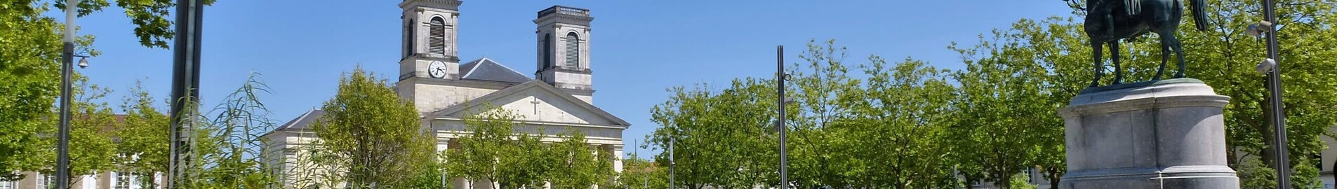 La Roche-sur-Yon: magánrepülőgép bérlés