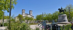 La Roche-sur-Yon: magánrepülőgép bérlés