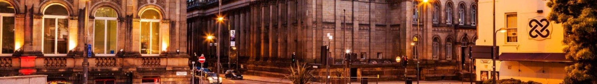 Leeds East : magánrepülőgép bérlés