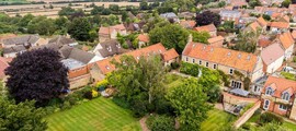 Béreljen magánrepülőt Hawarden repülőtérről