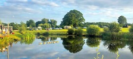 Wittering : magánrepülőgép bérlés 
