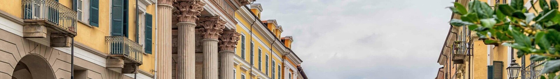 Cuneo : magánrepülőgép bérlés 