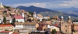 Analalava : magánrepülőgép bérlés 