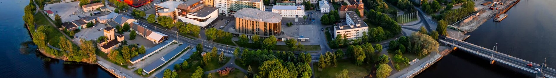 Parnu : magánrepülőgép bérlés 