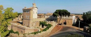 Pomezia Pratica Di Mare: magánrepülőgép bérlés 