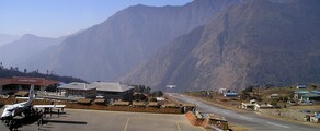 Lukla : magánrepülőgép bérlés