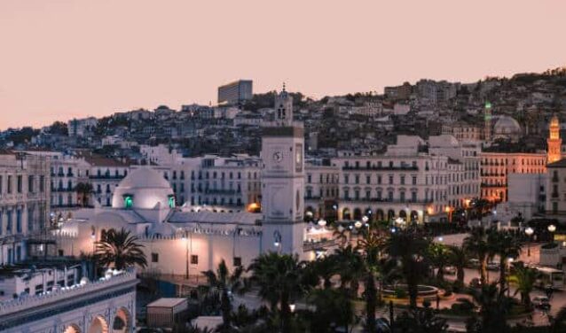 Alger couché de soleil