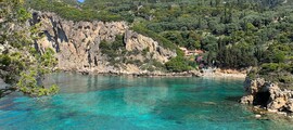 Helikopter és magánrepülőgép charter Stefanovikionban