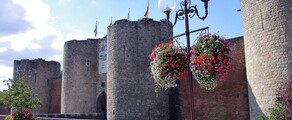 Magánrepülőgép bérlés Péronne - Saint-Quentin repülőtéren