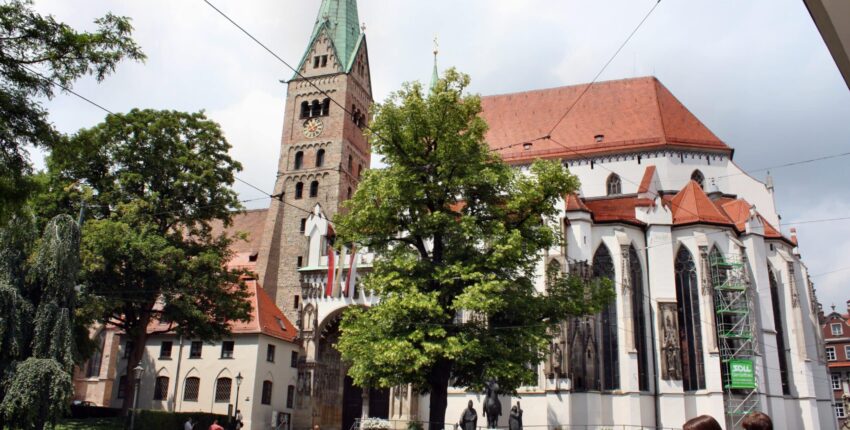 Béreljen egy magánrepülőt Augsburg repülőtér
