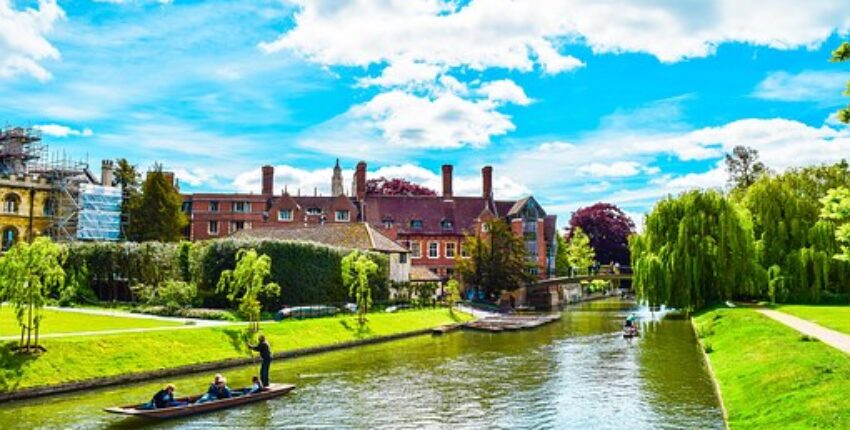 Privát jet bérlés Cambridge 