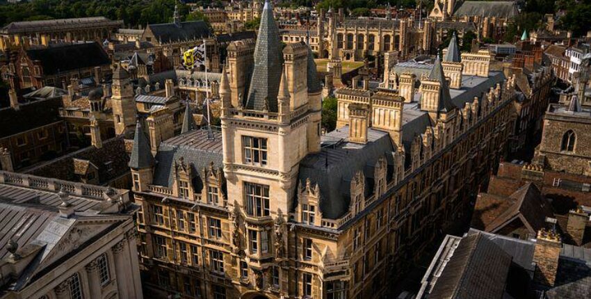 Privát jet bérlés Cambridge 