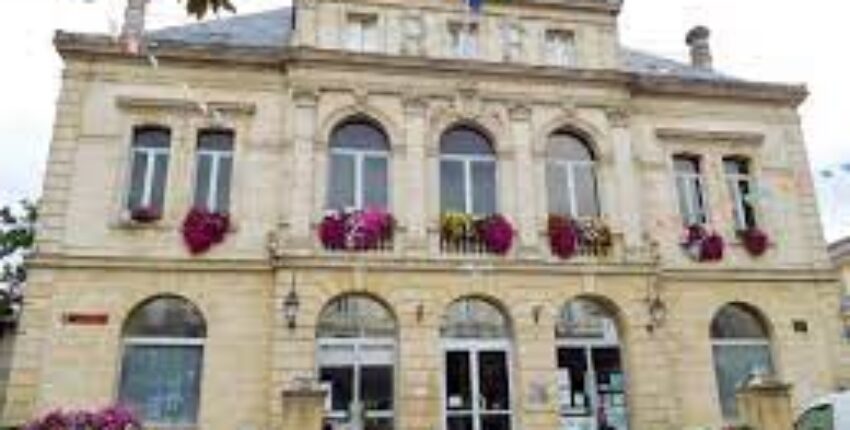 Sainte-Foy-la-Grande magánrepülőgép-kölcsönzés