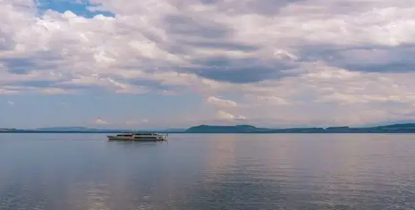 Magánrepülőgép bérlés Neuchâtelben 