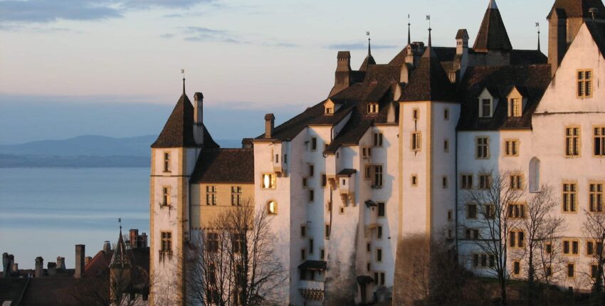 Magánrepülőgép bérlés Neuchâtelben 