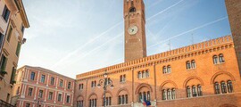 Ravenna: magánrepülőgép bérlés 