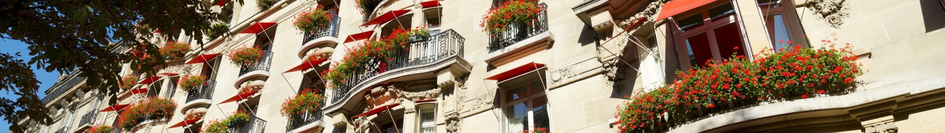 Luxusszálloda Párizsban: egy álom a Hôtel Plaza Athénée-ban