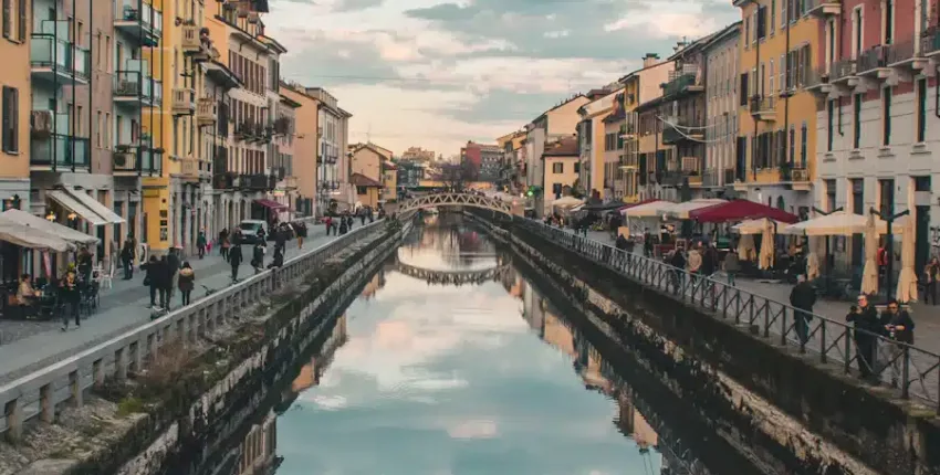 Saint-Tropez - Milánó Linate : magánrepülőgép bérlés
