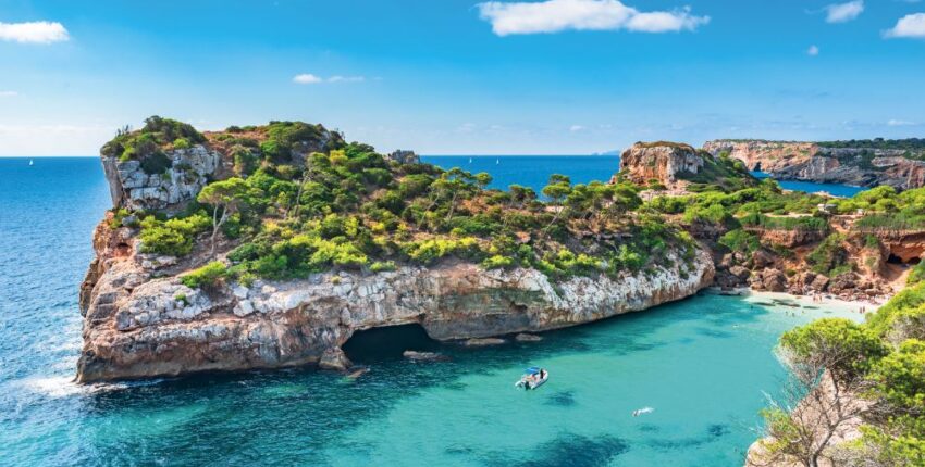 Nápoly - Palma de Mallorca : magánrepülőgép bérlés