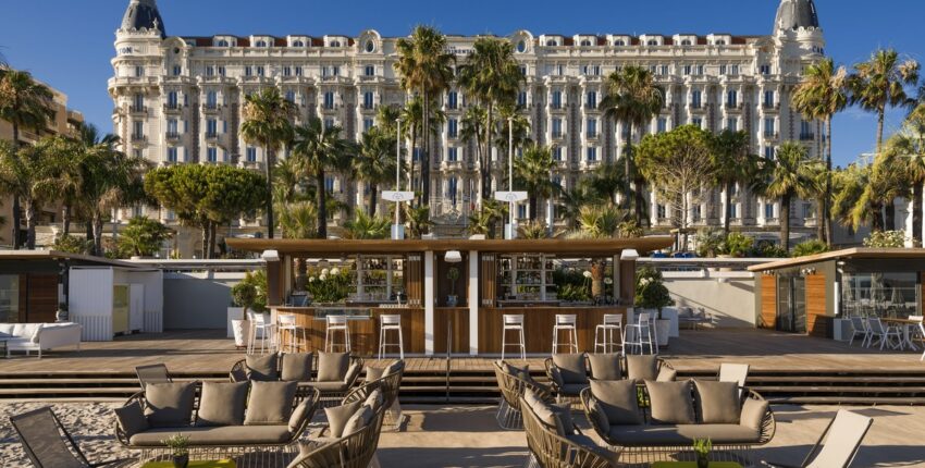 Amszterdam - Cannes : magánrepülőgép bérlés