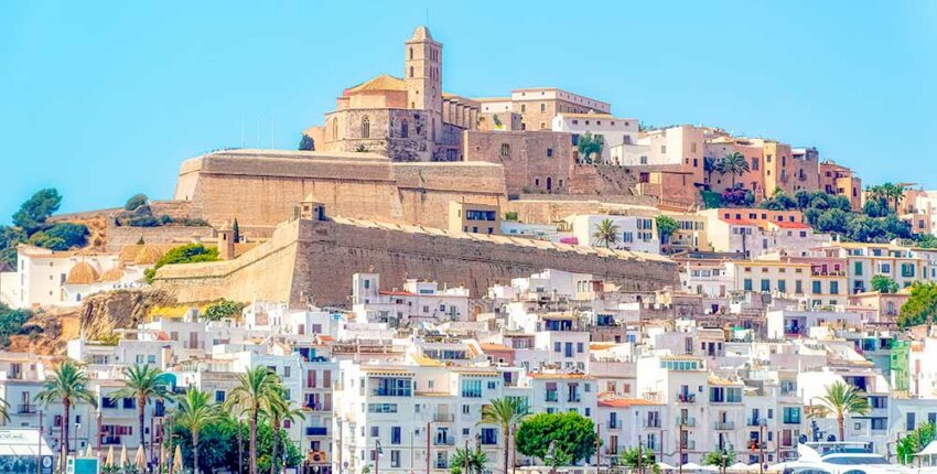 Genf - Ibiza : magánrepülőgép bérlés